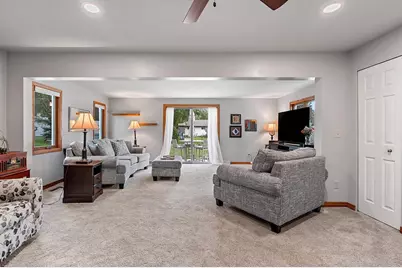 169 Kenney Street, Green Bay, WI 54301 - Photo 9