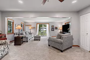 169 Kenney St, Green Bay, WI 54301 - Photo 9