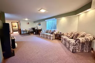 2829 Sheldon Dr, Oshkosh, WI 54942 - Photo 15
