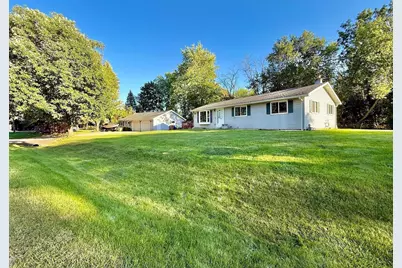 2829 Sheldon Drive, Oshkosh, WI 54942 - Photo 1
