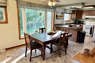 2829 Sheldon Dr, Oshkosh, WI 54942 - Photo 7
