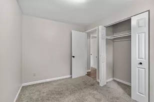 1200 Fieldcrest Dr, Menasha, WI 54952 - Photo 21