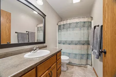 1413 Bowen Street, Oshkosh, WI 54901 - Photo 13