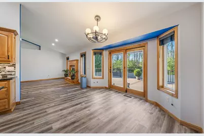 1549 Belle Plane Circle, Green Bay, WI 54313 - Photo 11