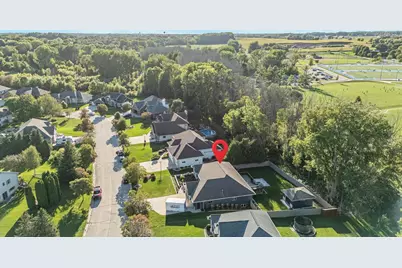 1549 Belle Plane Circle, Green Bay, WI 54313 - Photo 5
