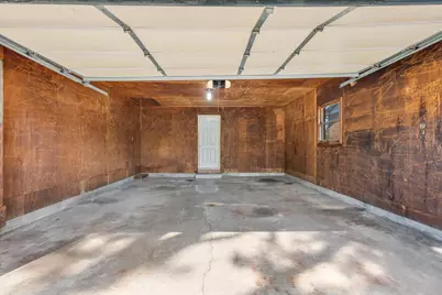 2027 Hillview Drive, Green Bay, WI 54302 - Photo 55