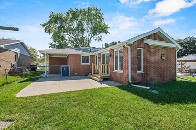2027 Hillview Drive, Green Bay, WI 54302 - Photo 61