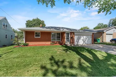 2027 Hillview Drive, Green Bay, WI 54302 - Photo 3