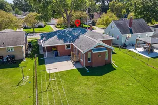 2027 Hillview Dr, Green Bay, WI 54302 - Photo 69