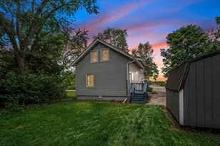 704 E Center St, Shawano, WI 54166 - Photo 29