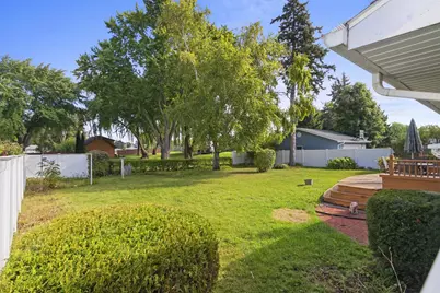 896 W 18th Avenue, Oshkosh, WI 54902 - Photo 33