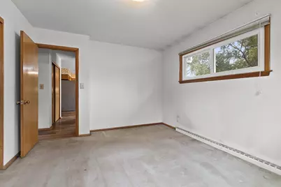 896 W 18th Avenue, Oshkosh, WI 54902 - Photo 19
