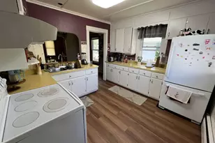 826 W Summer St, Appleton, WI 54914 - Photo 7