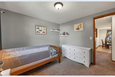 2310 N Idlewild Court, Green Bay, WI 54303 - Photo 23