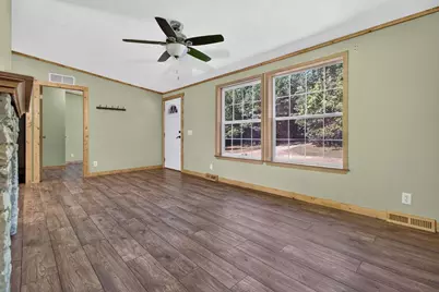 W4877 Chicago Drive, Redgranite, WI 54970 - Photo 5