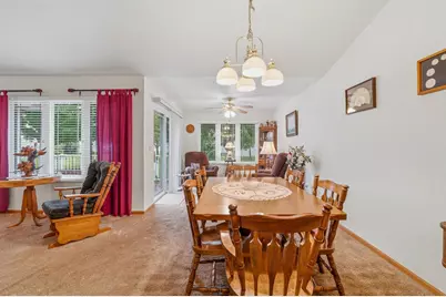 456 Wyldewood Drive #B, Oshkosh, WI 54904 - Photo 9