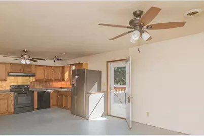 453 N 2nd Avenue, Redgranite, WI 54970 - Photo 9