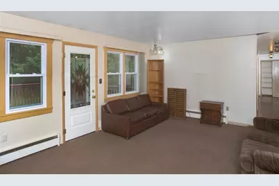 840 W Bannerman Avenue, Redgranite, WI 54970 - Photo 7