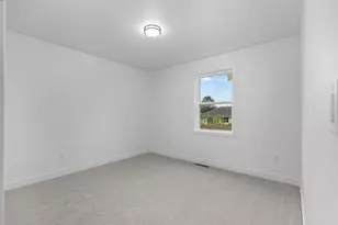 N9016 Southtowne Dr, Menasha, WI 54952 - Photo 27