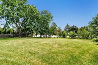 675 Sunset Circle, Green Bay, WI 54301 - Photo 63