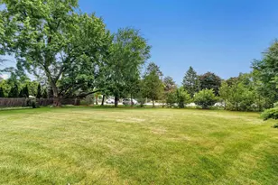 675 Sunset Cir, Green Bay, WI 54301 - Photo 63