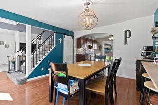 124 Irene St, Neenah, WI 54956 - Photo 7