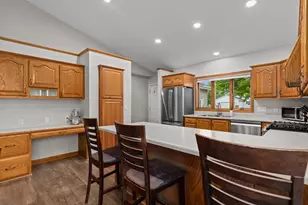 N9668 Hopfensperger Rd, Appleton, WI 54915 - Photo 9