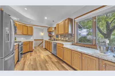 2314 N 36th Place, Sheboygan, WI 53083 - Photo 9