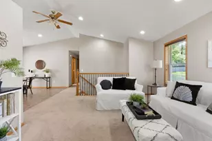1136 Mistletoe Ln, Winneconne, WI 54986 - Photo 7