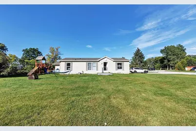 271 W Main Street, Mishicot, WI 54228 - Photo 19
