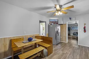1222 Knapp St, Oshkosh, WI 54902 - Photo 9