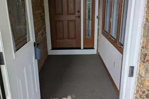 W2226 Hickory Dr, Kaukauna, WI 54130 - Photo 9