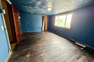 1020 S 32nd St, Milwaukee, WI 53215 - Photo 17