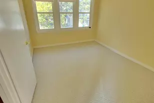 319 W Melvin Ave, Oshkosh, WI 54901 - Photo 15