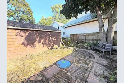 1325 Wisconsin Street, Oshkosh, WI 54901 - Photo 21