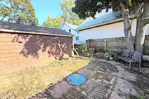 1325 Wisconsin St, Oshkosh, WI 54901 - Photo 21