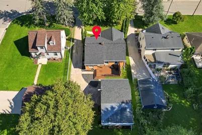 422 E Mission Road, Green Bay, WI 54301 - Photo 65
