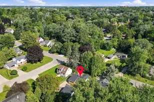 422 E Mission Rd, Green Bay, WI 54301 - Photo 55