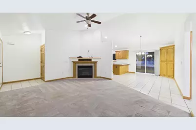 2150 Klondike Road, Green Bay, WI 54311 - Photo 5