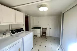 208 N Capron St, Berlin, WI 54923 - Photo 9