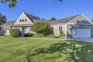 N5522 Rademann Dr, Fond du Lac, WI 54937 - Photo 1