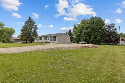 707 Castello Street, Fremont, WI 54940 - Photo 3