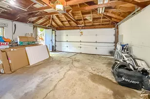 6006 S 20th St, Milwaukee, WI 53221 - Photo 31