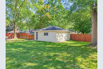 6006 S 20th Street, Milwaukee, WI 53221 - Photo 37
