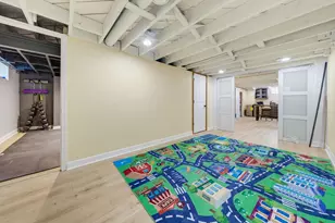 6006 S 20th St, Milwaukee, WI 53221 - Photo 27