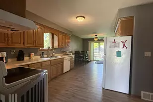 1541 Cass St, Green Bay, WI 54302 - Photo 5