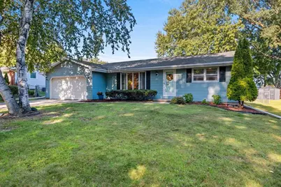 1110 Michaline Drive, Green Bay, WI 54304 - Photo 3