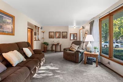 1110 Michaline Drive, Green Bay, WI 54304 - Photo 5