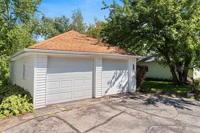 1331 Porlier Street, Green Bay, WI 54301 - Photo 3