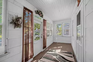 1331 Porlier St, Green Bay, WI 54301 - Photo 25
